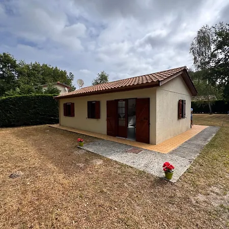 Maison De Vacance Foret & Grayan-et-l'Hopital